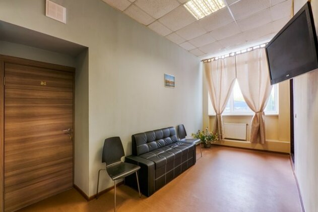 Economy Hotel Astra - Photo2