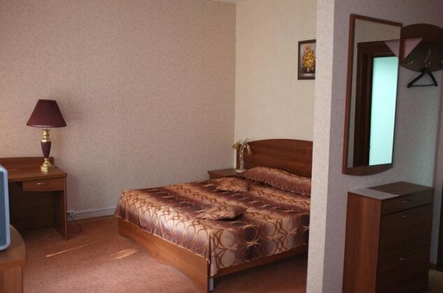 Triumph Plus Hotel - Photo5