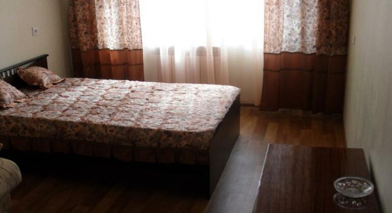 Ice Palace Apartments - Photo3