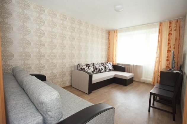 Apartment on Leningradskaya ulitsa 63 - Photo2