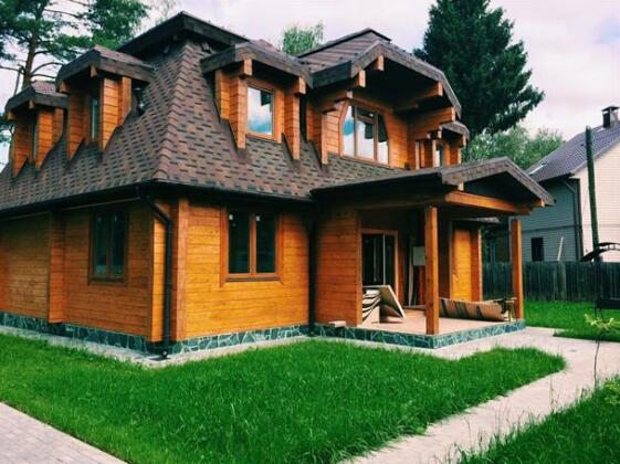 Cottage on Sadovaya 23