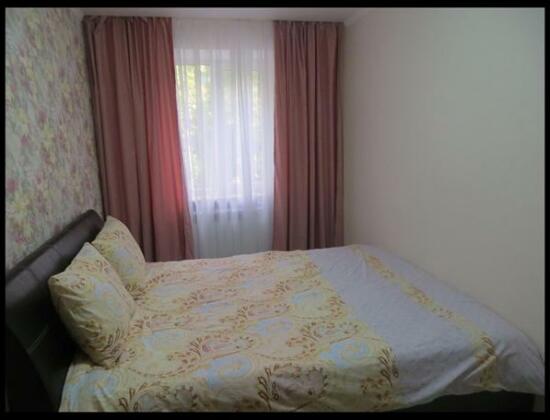  Photo 3