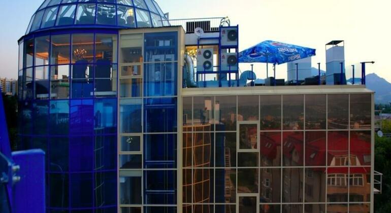 Golden Hotel - Photo3