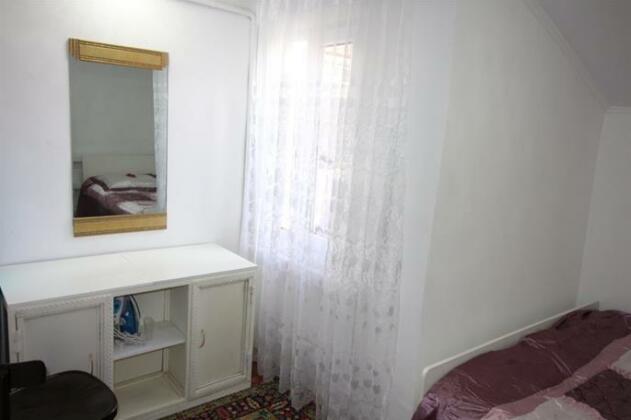 Guest House on Tsvetnik - Photo5