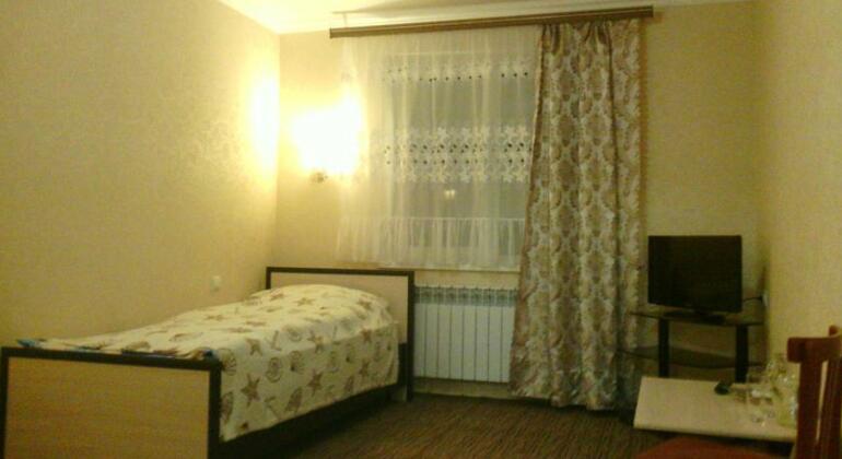 Guest House U Druzey - Photo4