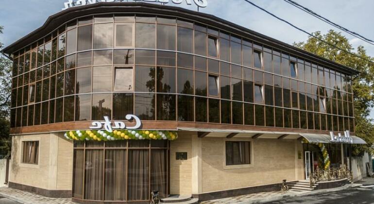 Hotel RIVER Pyatigorsk