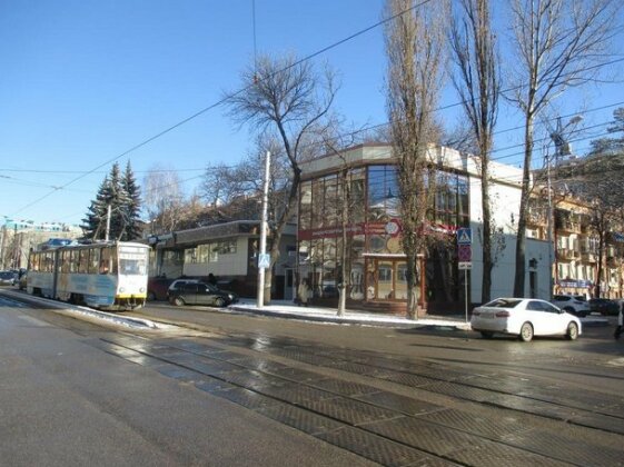  Photo 1