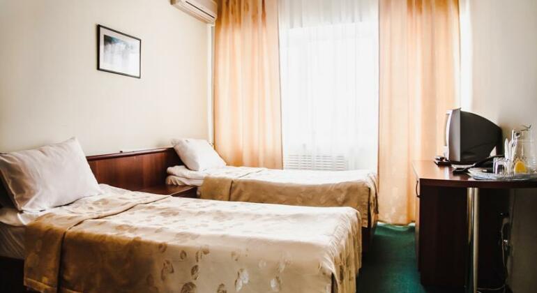 Yuzhnaya Hotel Pyatigorsk - Photo2