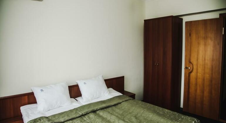Yuzhnaya Hotel Pyatigorsk - Photo5