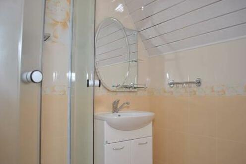 Zhara Hotel - Photo2
