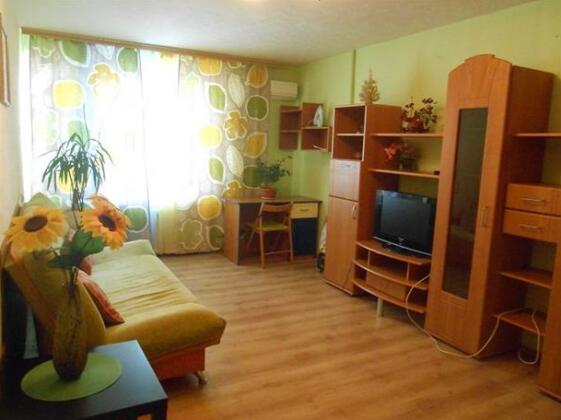 Prospekt Kosmonavtov 9 Apartments - Photo5