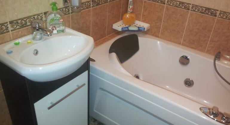 Pushkinskoy Apartment Rostov-on-Don - Photo4