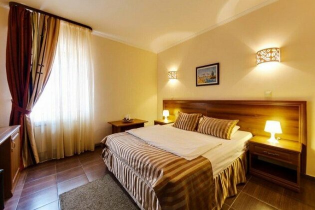 Villa Dona Hotel - Photo2