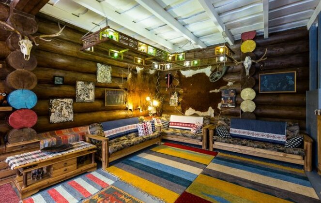 Kanadskiy Dom Guest House - Photo3