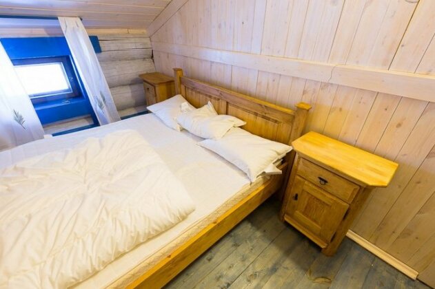 Kanadskiy Dom Guest House - Photo5
