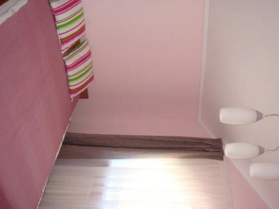Ruza Village Guesthouse - Photo5
