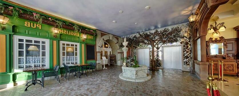 Hotel Old Town - Photo2