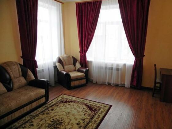 Photo 3
