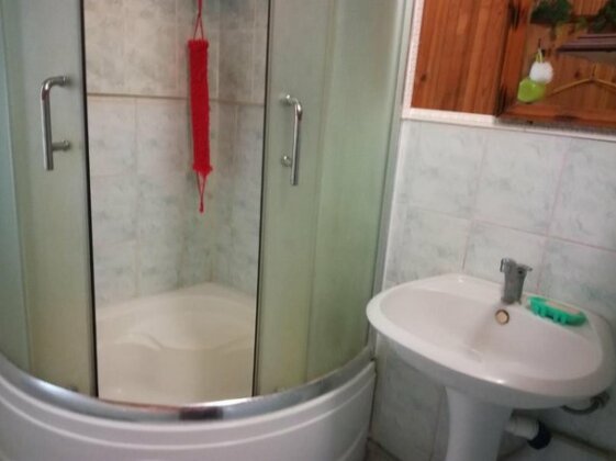 U Nikolaevny Guesthouse - Photo4