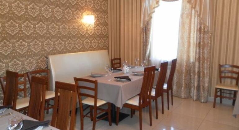 Hotel and hostel Neolit - Photo3