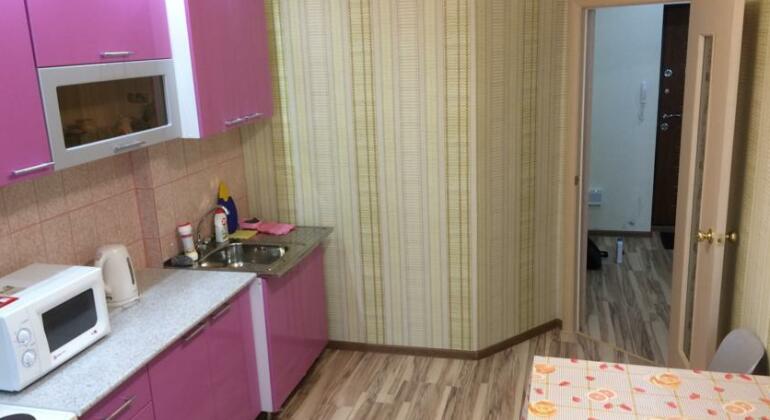 Apartment on Respubliki 77 - Photo2