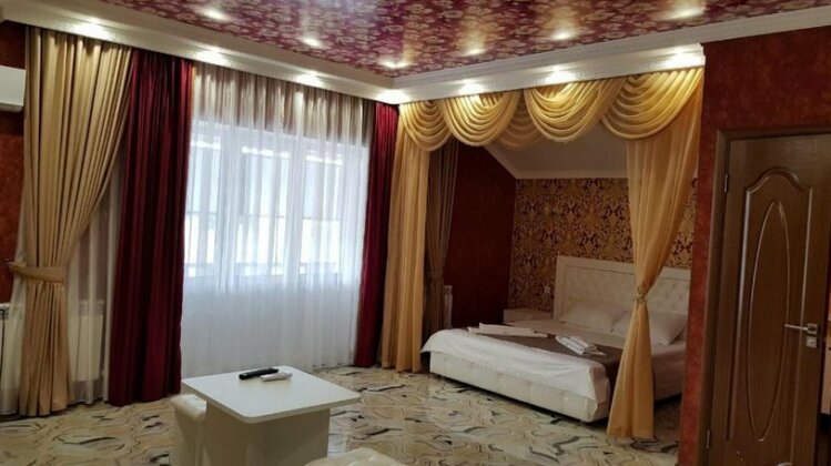 Hotel Novyi Zamok - Photo4