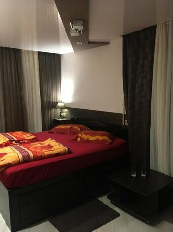 2 Komn Apartment Samara - Photo3