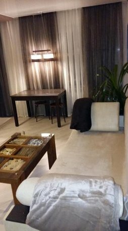 2 Komn Apartment Samara - Photo4