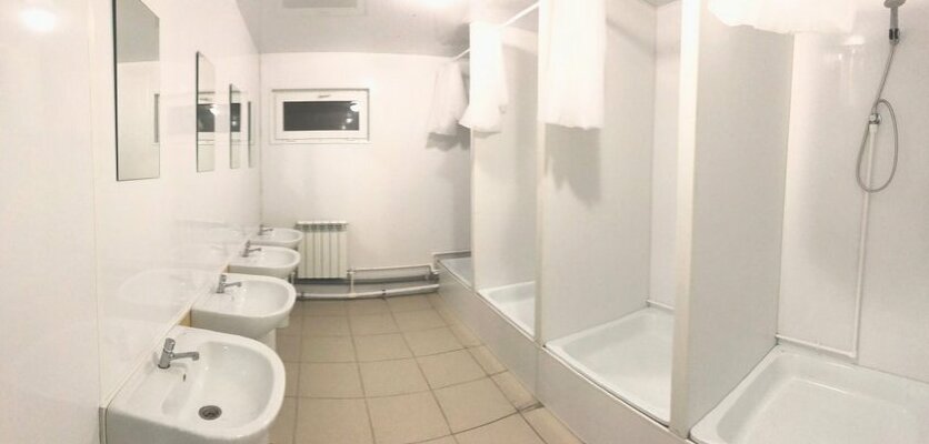 Arena hostel ISKRA - Photo5