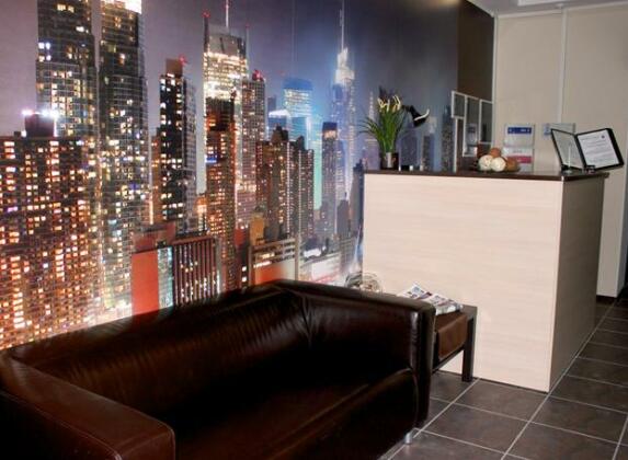 Business Hotel City - Photo2