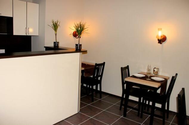 Business Hotel City - Photo4