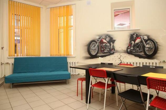 Garage Hostel Samara - Photo2