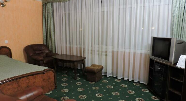 Komilfo Guest House - Photo4