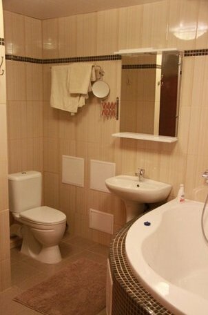 Life Mini-Hotel Na Antonova-Ovseenko - Photo5