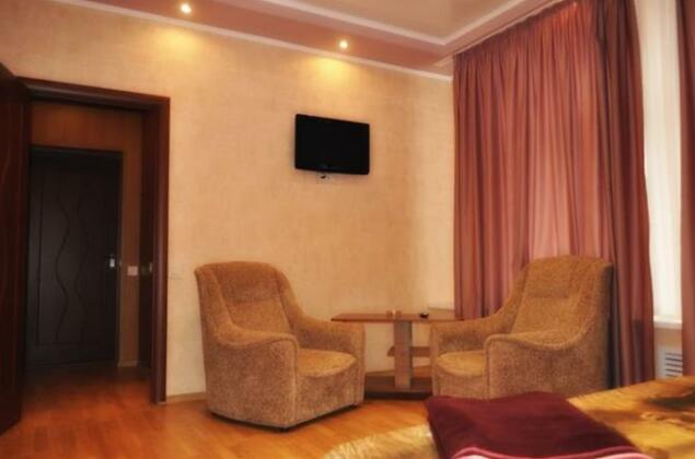 Life Mini-Hotel Na Revolyutsionnoy - Photo2