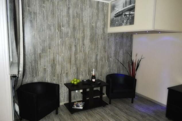 Life Mini-Hotel Na Revolyutsionnoy - Photo5