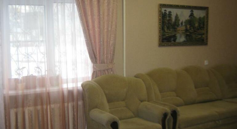 Apartment Ulyanova 83 - Photo3