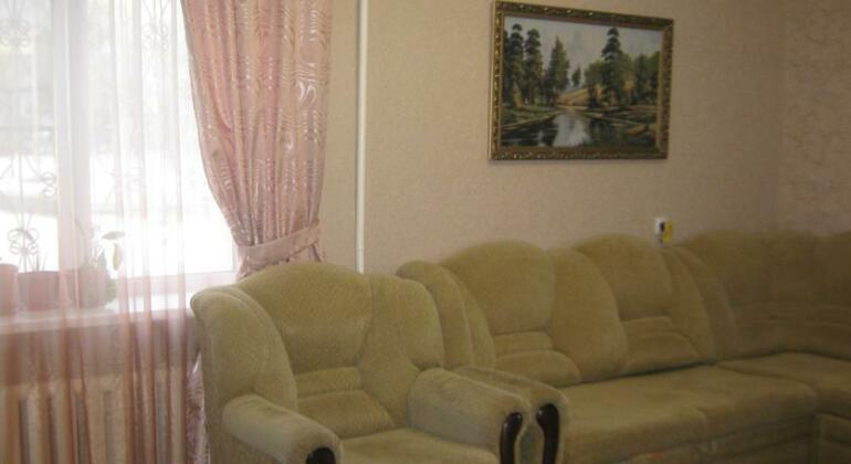 Apartment Ulyanova 83 - Photo4