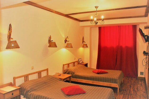 Sarin Hotel - Photo2