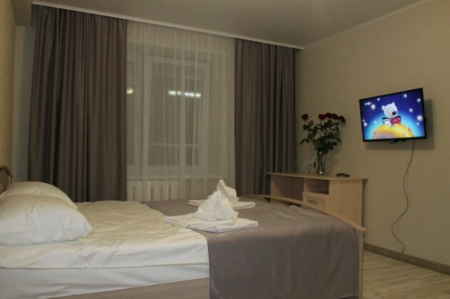Vip 13 Apartaments - Photo2