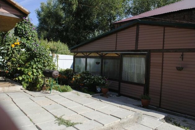 Guest House on Proletarke - Photo2