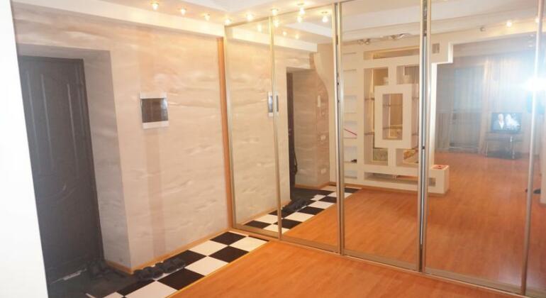 Apartment On Chapaeva - Photo2