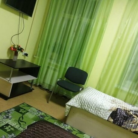 Hostel Den' & Noch' Saratov - Photo5