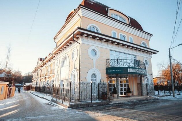 Gosudarev's House Hotel complex Imperial Village
