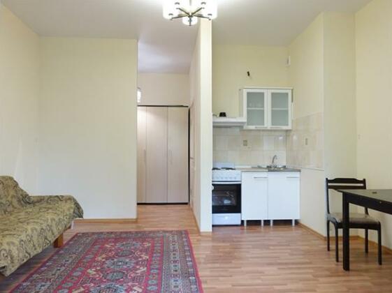 Apartments on Yana Fabritsiusa - Photo2