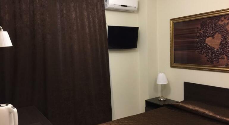 Bridge House Hotel Sochi - Photo2