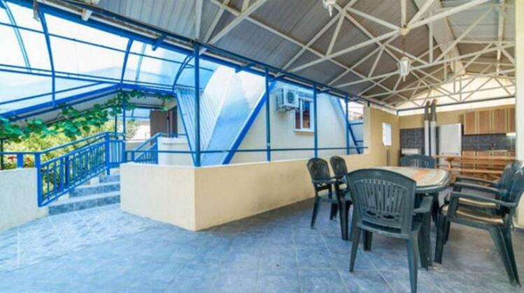 Holiday Home U Morya Landyshevaya - Photo2