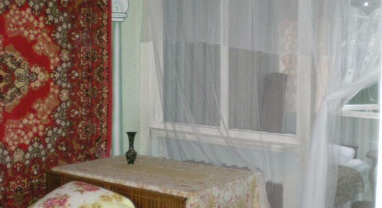 Philisa Na Makarenko - Photo2