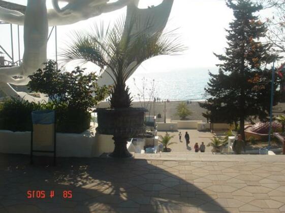 Riviera Hotel Sochi - Photo2