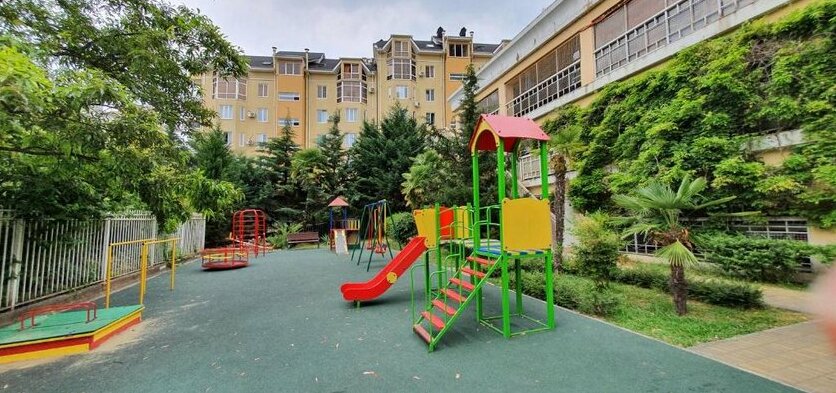 Two-Bedroom Apartment on Sunny Hill - Photo4